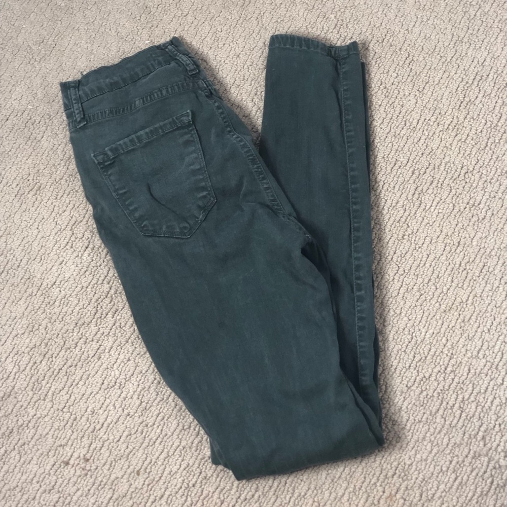 Olive Roll Out Jeans